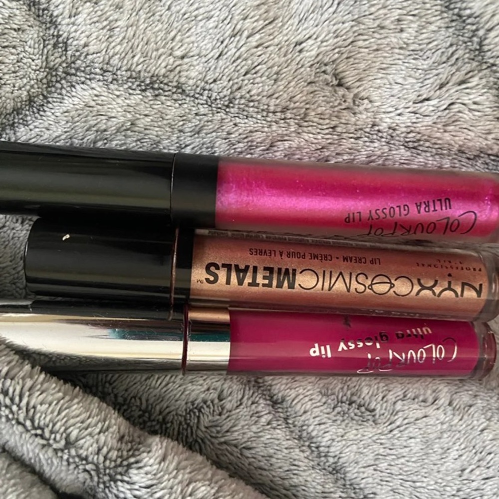 Colourpop  & NYX lipgloss bundle